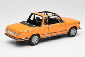 BMW 2002 E10 カブリオレ Colorado オレンジ AUTOart 1:18 80430300713 メタル - 画像 3/8