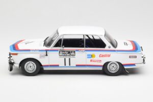 BMW 2002 #11 A. Warmbold / J. Todt RAC Rally 1973 IXO 1:18 18RMC164 メタル - 画像 3/6