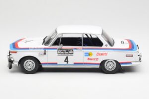 BMW 2002 #4 B. Waldegard / H. Thorzelius RAC Rally 1973 IXO 1:18 18RMC163 メタル - 画像 3/6