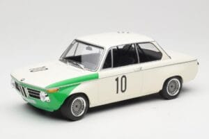 BMW 2002 Tii E10 #10 H. Hahne / D. Quester Winners Nurburgring 1968 Minichamps 1:18 155682710 メタル