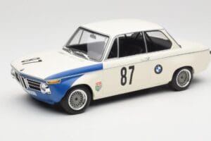 BMW 2002 Tii E10 #87 H. Hahne Grand Prix Brno 1969 Minichamps 1:18 155692787 メタル