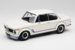 BMW 2002 Tii Turbo Alpine White Minichamps 1:18 155026200 メタル