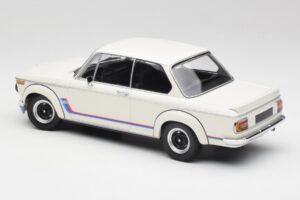 BMW 2002 Tii Turbo Alpine White Minichamps 1:18 155026200 メタル - 画像 5/6