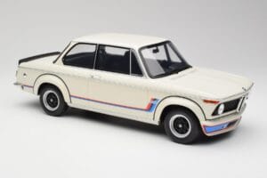 BMW 2002 Turbo E10 シャモニーホワイト Otto 1:12 G077 レジン - 画像 3/5