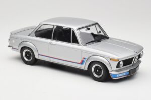 BMW 2002 Turbo E10 シルバー Minichamps 1:18 155026201 メタル - 画像 4/6