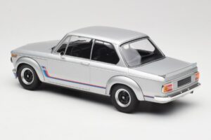 BMW 2002 Turbo E10 シルバー Minichamps 1:18 155026201 メタル - 画像 5/6