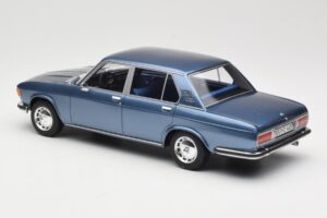 BMW 2500 E3 Blue Metallic BoS Models 1:18 BOS030 レジン - 画像 5/6