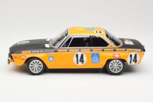 BMW 2800 CS BMW Alpina #14 H. Kelleners / G. Huber Winners 24 Hours of Spa 1970 Minichamps 1:18 155702714 メタル - 画像 3/6