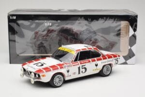 BMW 2800 CS E9 #15 Team Marabout Gaye / S. Braillard 24 Hours of Spa 1972 Minichamps 1:18 155722715 メタル - 画像 6/6