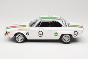 BMW 2800 CS E9 #9 Castrol BMW T. Moorkens / E. Haxhe 24 Hours of Spa 1971 Minichamps 1:18 155712709 メタル - 画像 3/6