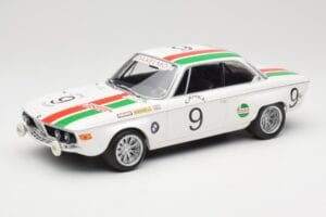 BMW 2800 CS E9 #9 Castrol BMW T. Moorkens / E. Haxhe 24 Hours of Spa 1971 Minichamps 1:18 155712709 メタル