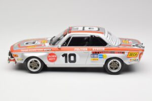 BMW 2800 CS Team Schnitzer #10 J. Fitzpatrick / J. Peltier Spa 1972 Minichamps 1:18 155722710 メタル - 画像 3/6