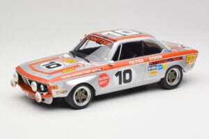 BMW 2800 CS Team Schnitzer #10 J. Fitzpatrick / J. Peltier Spa 1972 Minichamps 1:18 155722710 メタル