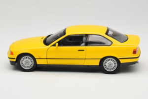 BMW 3 Series E36 クーペ イエロー UT Models 1:18 180023320 メタル - 画像 4/8