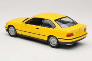 BMW 3 Series E36 クーペ イエロー UT Models 1:18 180023320 メタル - 画像 7/8