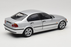 BMW 3 Series E46 シルバー UT Models 1:18 80439421535 メタル - 画像 3/8