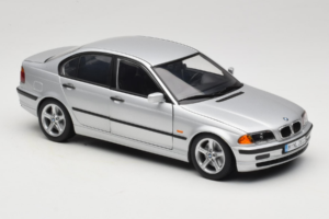 BMW 3 Series E46 シルバー UT Models 1:18 80439421535 メタル - 画像 6/8