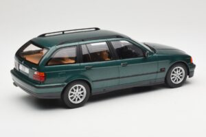 BMW 3 Series E36 Touring Green Metallic MCG 1:18 MCG18366 メタル - 画像 2/6