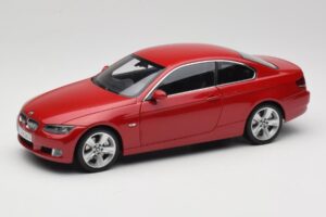 BMW 3 Series E92 レッド Kyosho 1:18 80430407219 メタル