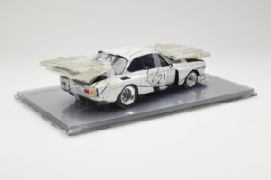 BMW 3.0 CSL Art Car Frank Stella Minichamps 1:18 80430150928 メタル - 画像 3/6
