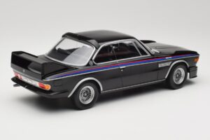 BMW 3.0 CSL E9 ブラック Minichamps 1:18 155028134 メタル - 画像 2/6