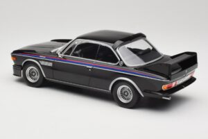BMW 3.0 CSL E9 ブラック Minichamps 1:18 155028134 メタル - 画像 5/6