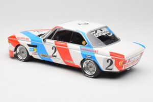 BMW 3.0 CSL E9 #2 Luigi Racing A. de Fierlant / P. Xhenceval Winners 24 Hours of Spa 1975 Minichamps 1:18 155752602 メタル - 画像 5/6