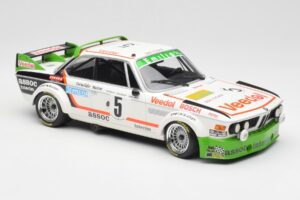 BMW 3.0 CSL E9 #5 Assoc Interim J-C. Chavan / A. Detrin Winners 24 Hours of Spa 1976 Minichamps 1:18 155762505 メタル - 画像 4/6