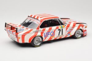 BMW 3.0 CSL E9 #71 Luigi Racing P. Xhenceval / J. Dieudonné 24 Hours of Le Mans 1977 Minichamps 1:18 155772571 メタル - 画像 2/6