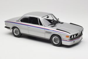 BMW 3.0 CSL E9 Polaris Silver Minichamps 1:18 155028135 メタル - 画像 4/6