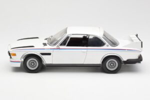 BMW 3.0 CSL E9 スポイラーセット付き ホワイト Minichamps 1:18 180029021 メタル - 画像 4/8