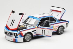 BMW 3.0 CSL #11 C. Amon / H. Stuck 24 Hours of Spa 1973 AUTOart 1:18 87347 メタル - 画像 2/8