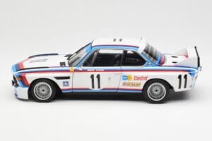 BMW 3.0 CSL #11 C. Amon / H. Stuck 24 Hours of Spa 1973 AUTOart 1:18 87347 メタル - 画像 4/8