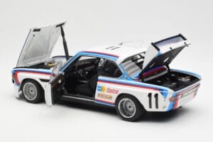 BMW 3.0 CSL #11 C. Amon / H. Stuck 24 Hours of Spa 1973 AUTOart 1:18 87347 メタル - 画像 5/8