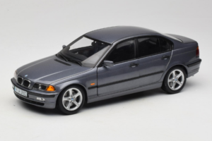 BMW 318i E46 Grey Metallic ディーラー エディション UT Models 1:18 80430028459 メタル