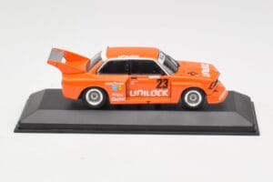 BMW 320i Group 5 #23 E. Cheever / G. Villeneuve 6 Hours of Mosport Class Winners 1977 Damaged Spoiler Minichamps 1:43 4007723 - 画像 3/5