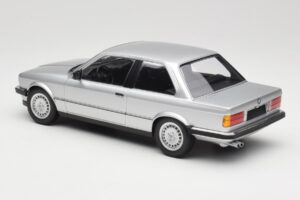 BMW 323i E21 シルバー Minichamps 1:18 155026001 メタル - 画像 5/6