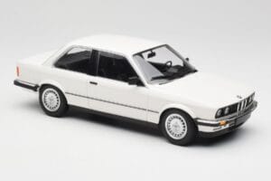 BMW 323i E21 ホワイト Minichamps 1:18 155026005 メタル - 画像 4/6
