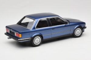 BMW 323i E30 Blue Metallic Minichamps 1:18 155026002 メタル - 画像 2/6