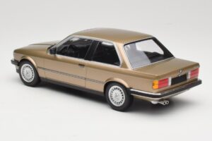 BMW 323i E30 Brown Metallic Minichamps 1:18 155026004 メタル - 画像 5/6