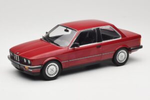 BMW 323i E30 Carmine Minichamps 1:18 155026008 メタル