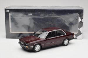 BMW 323i E30 Dark Red Metallic Minichamps 1:18 155026007 メタル - 画像 6/6