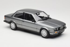 BMW 323i E30 Grey Metallic Minichamps 1:18 155026006 メタル - 画像 4/6