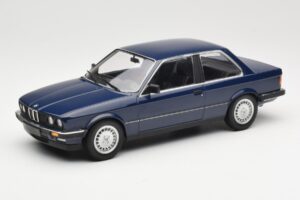 BMW 323i E30 Saturn Blue Minichamps 1:18 155026009 メタル