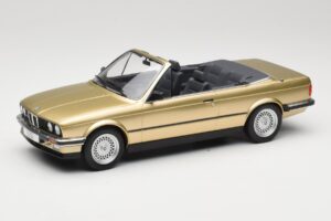 BMW 325i E30 カブリオレ ベージュ MCG 1:18 MCG18544 メタル