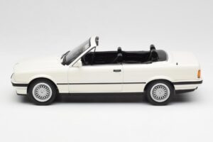 BMW 325i E30 カブリオレ Alpine ホワイト Norev 1:18 183213 メタル - 画像 3/6