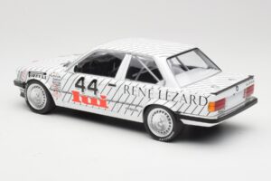 BMW 325i E30 #44 A. Vogt / K. Oestreich Class Winners EG Trophy ETCC Zolder 1986 Minichamps 1:18 155862644 メタル - 画像 5/6