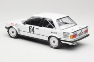 BMW 325i E30 #64 Auto Budde K. Oestreich / E. Rensing Winner 24 Hours Nürburgring 1986 Minichamps 1:18 155862664 メタル - 画像 4/6