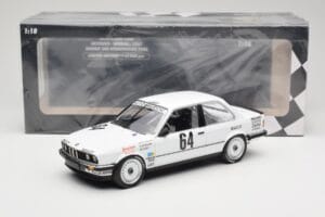 BMW 325i E30 #64 Auto Budde K. Oestreich / E. Rensing Winner 24 Hours Nürburgring 1986 Minichamps 1:18 155862664 メタル - 画像 6/6