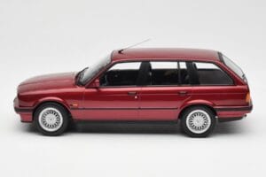 BMW 325i E30 Touring レッドメタリック Norev 1:18 183218 メタル - 画像 3/6